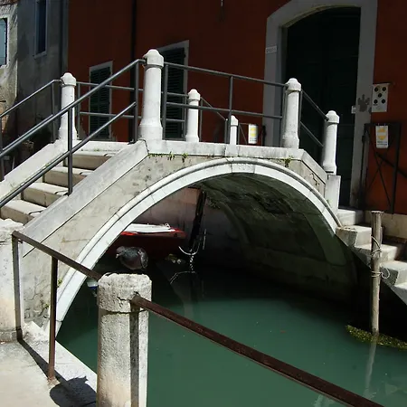 Loft Ca'drasi - Arsenale - Biennale Apartment Venice