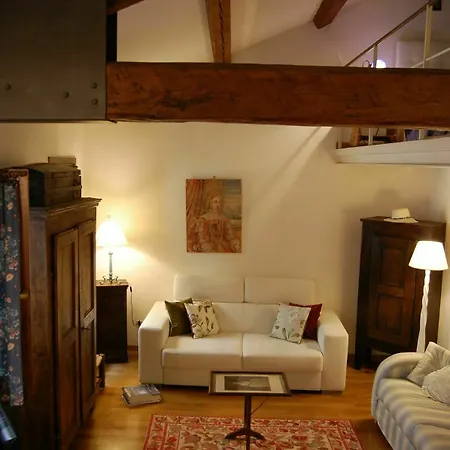 Loft Ca'drasi - Arsenale - Biennale Apartment *